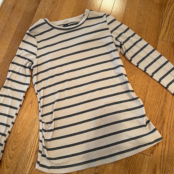 Set of 3 Maternity Tops - Picture 10 of 12